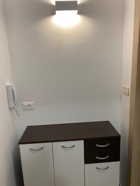 Apartment Nede *