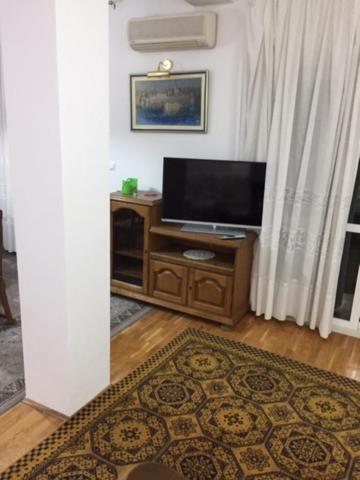 Apartment Nede *